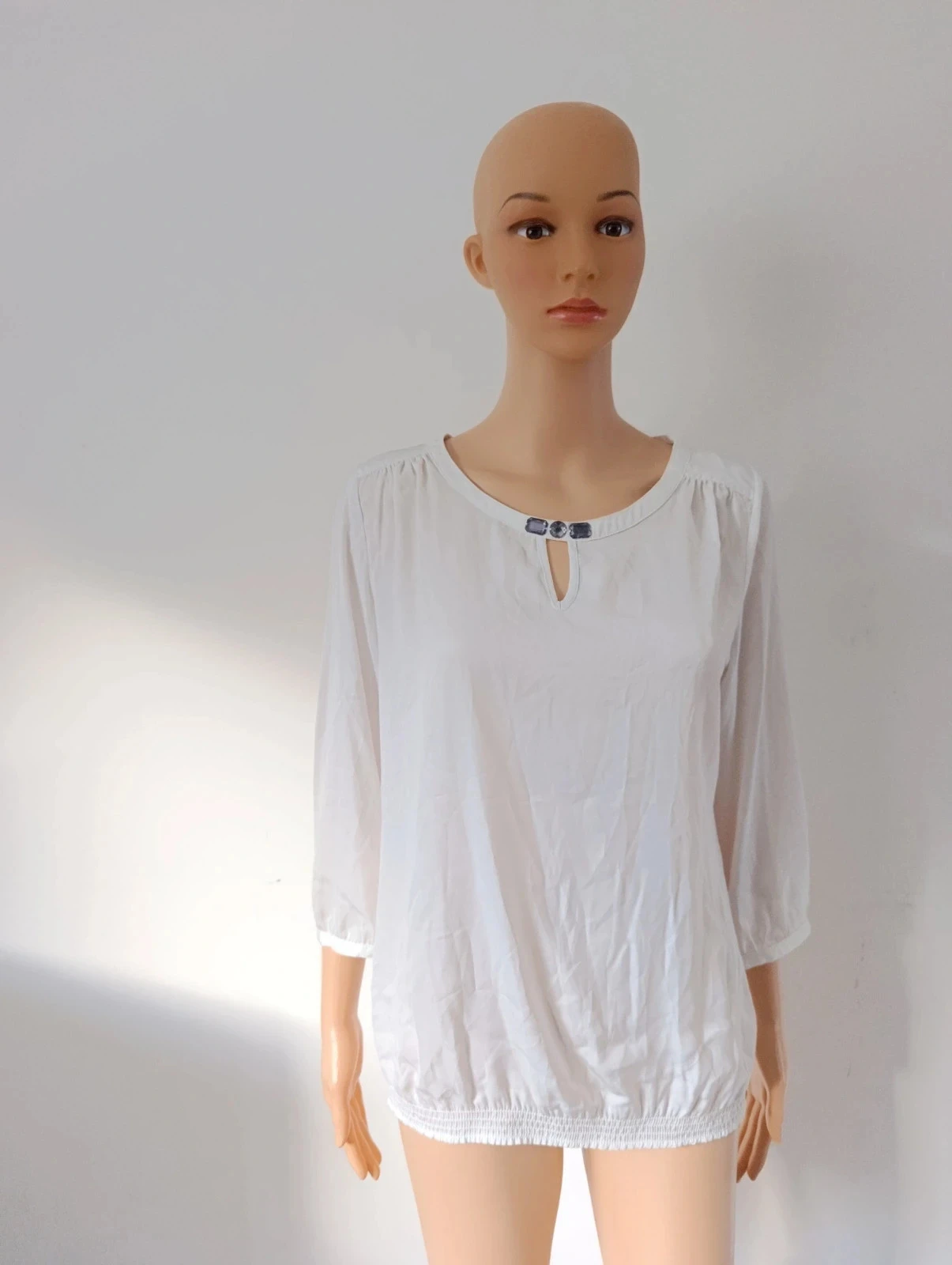 Camaïeu blouse wit dames - 3/4 mouwen - maat m sieraaddetail bij kraag – photo 2